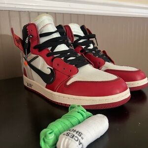Nike Air Jordan 1 Retro High OG Off-White Red
